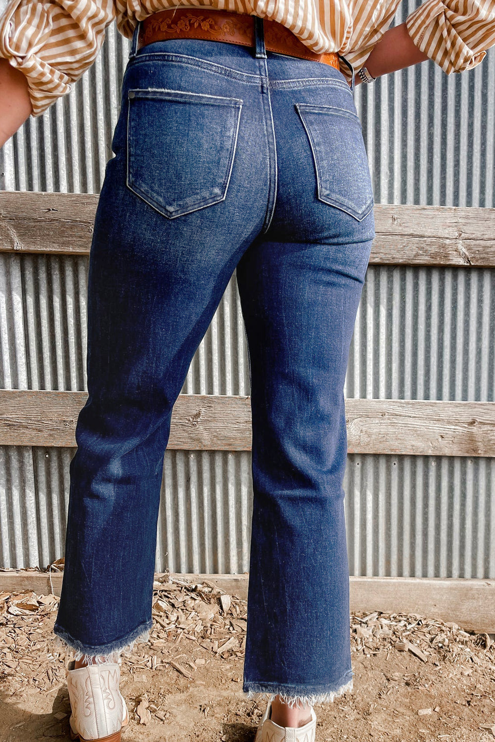 Dark Wash Raw Hem Jeans FB